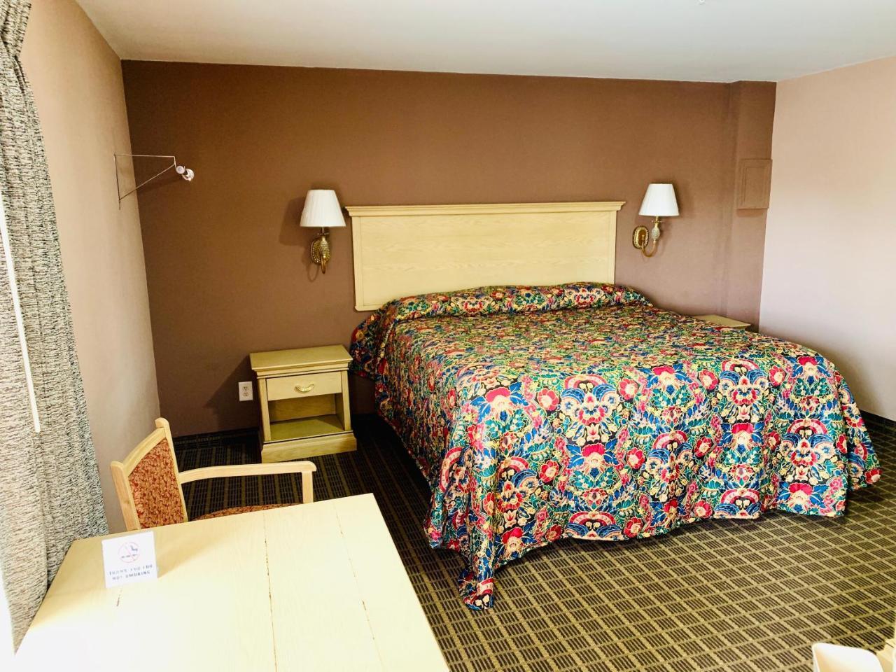 Crown Inn - Fayetteville Zewnętrze zdjęcie